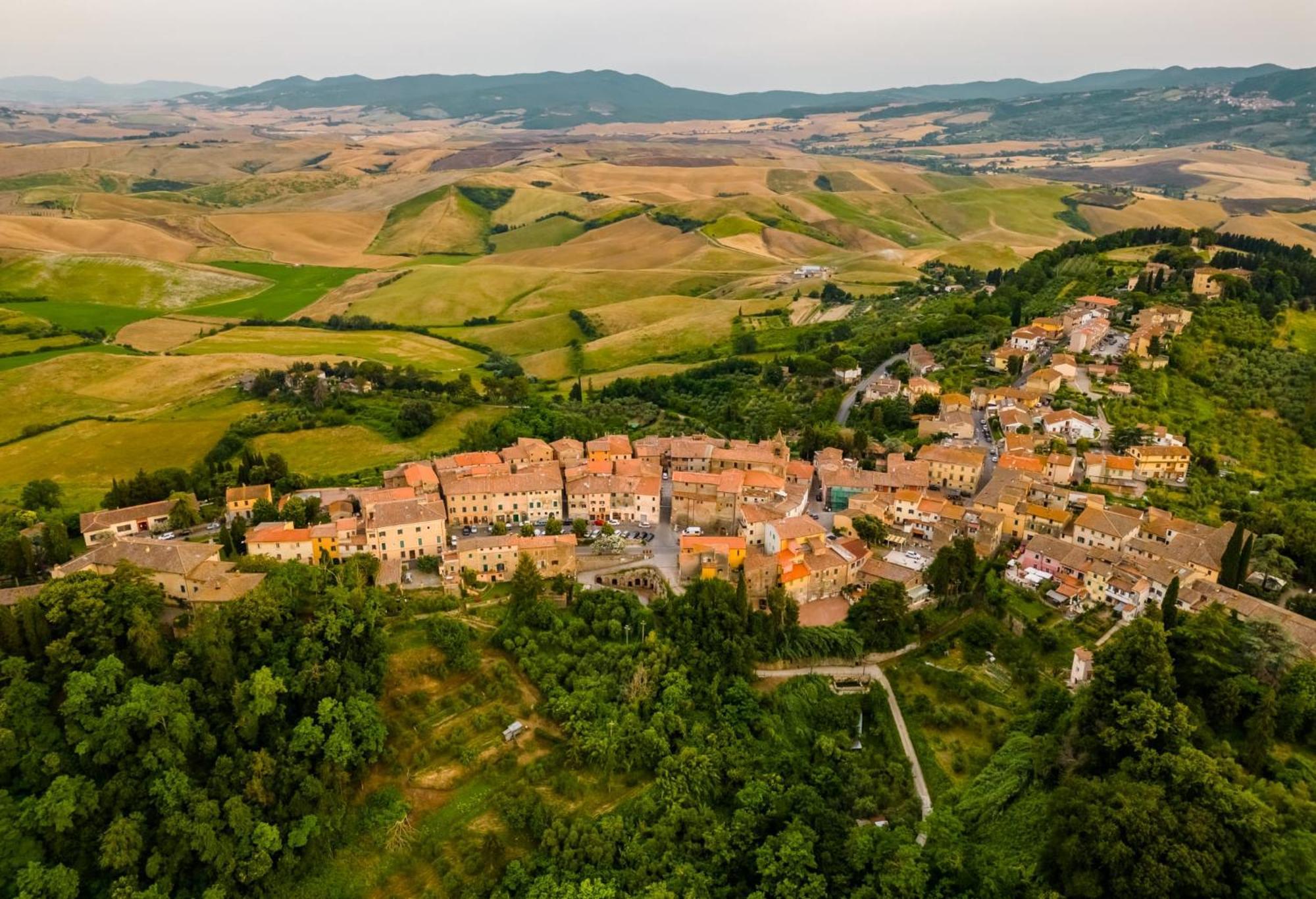 Il Sole Alla Terra Terricciola Zewnętrze zdjęcie